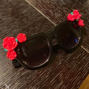 Sunglasses in DG style